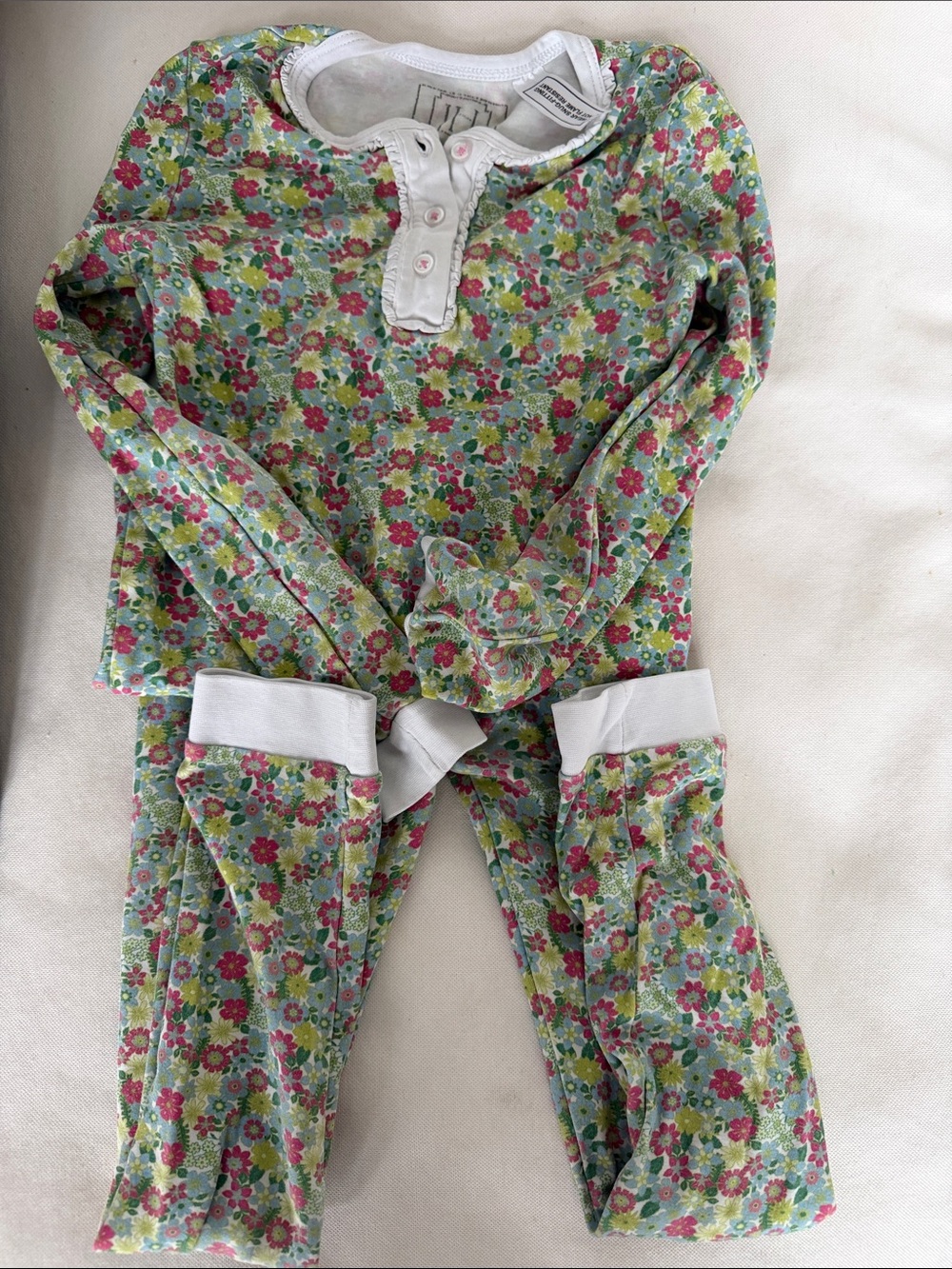Girls Floral Henley Pajama Set in Green and Pink